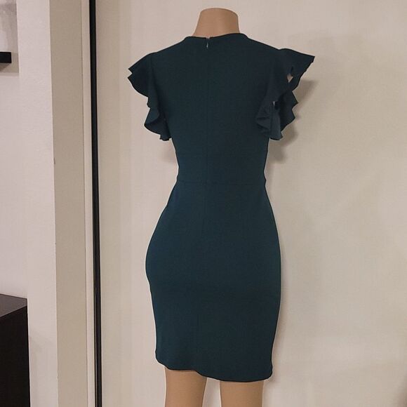 BRAND NEW KNITEE V-NECK RUFFLED ASYMMETRICAL MINI DRESS G1 - Picture 7 of 13